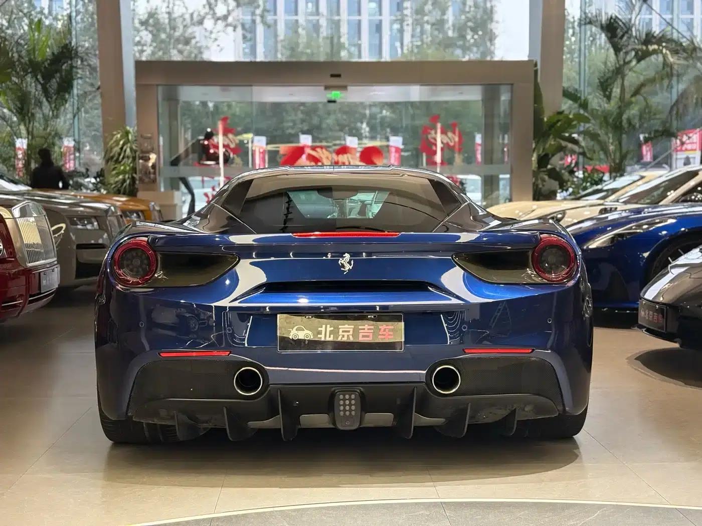 2015 Ferrari 488 GTB — миниатюра 3