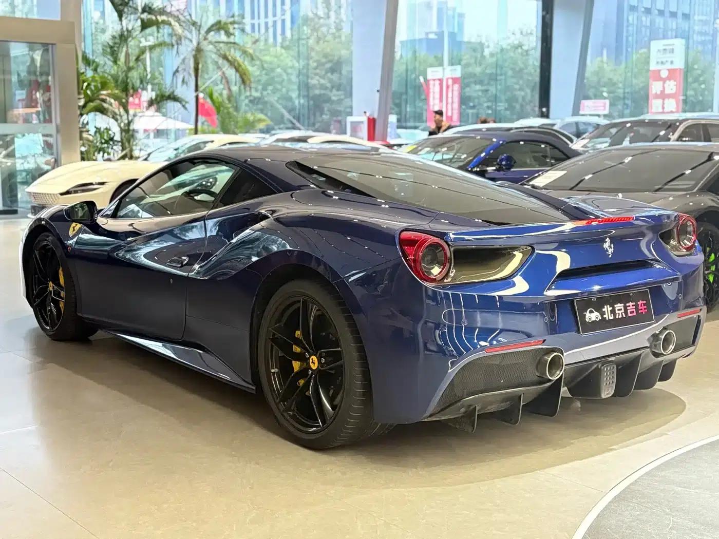 2015 Ferrari 488 GTB — миниатюра 4