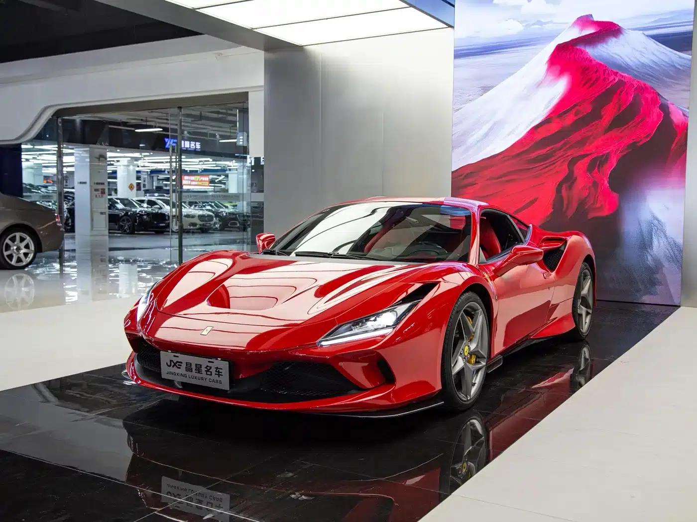 Ferrari F8 2019 Tributo 3.9T V8 — миниатюра 1