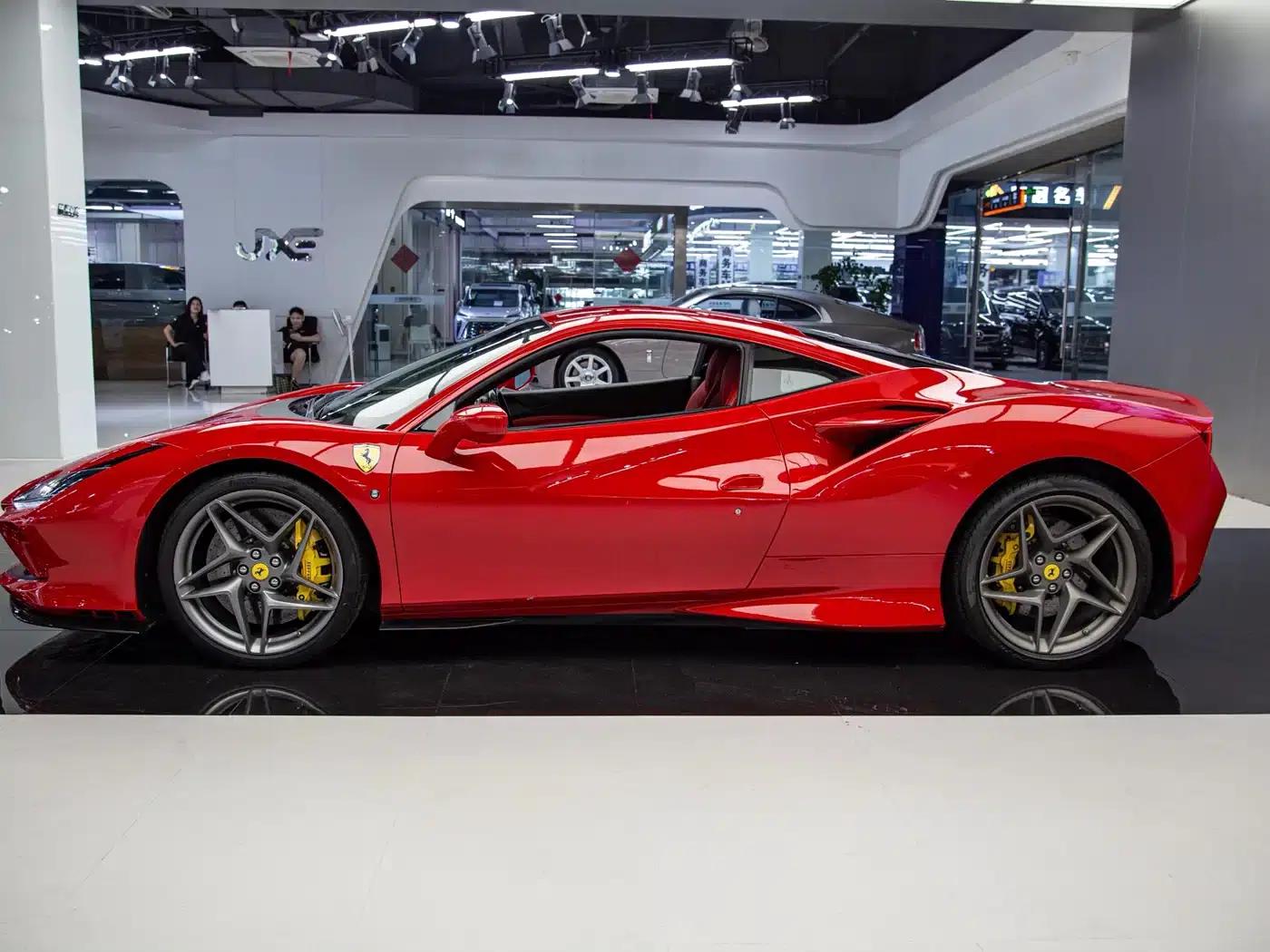 Ferrari F8 2019 Tributo 3.9T V8 — миниатюра 9