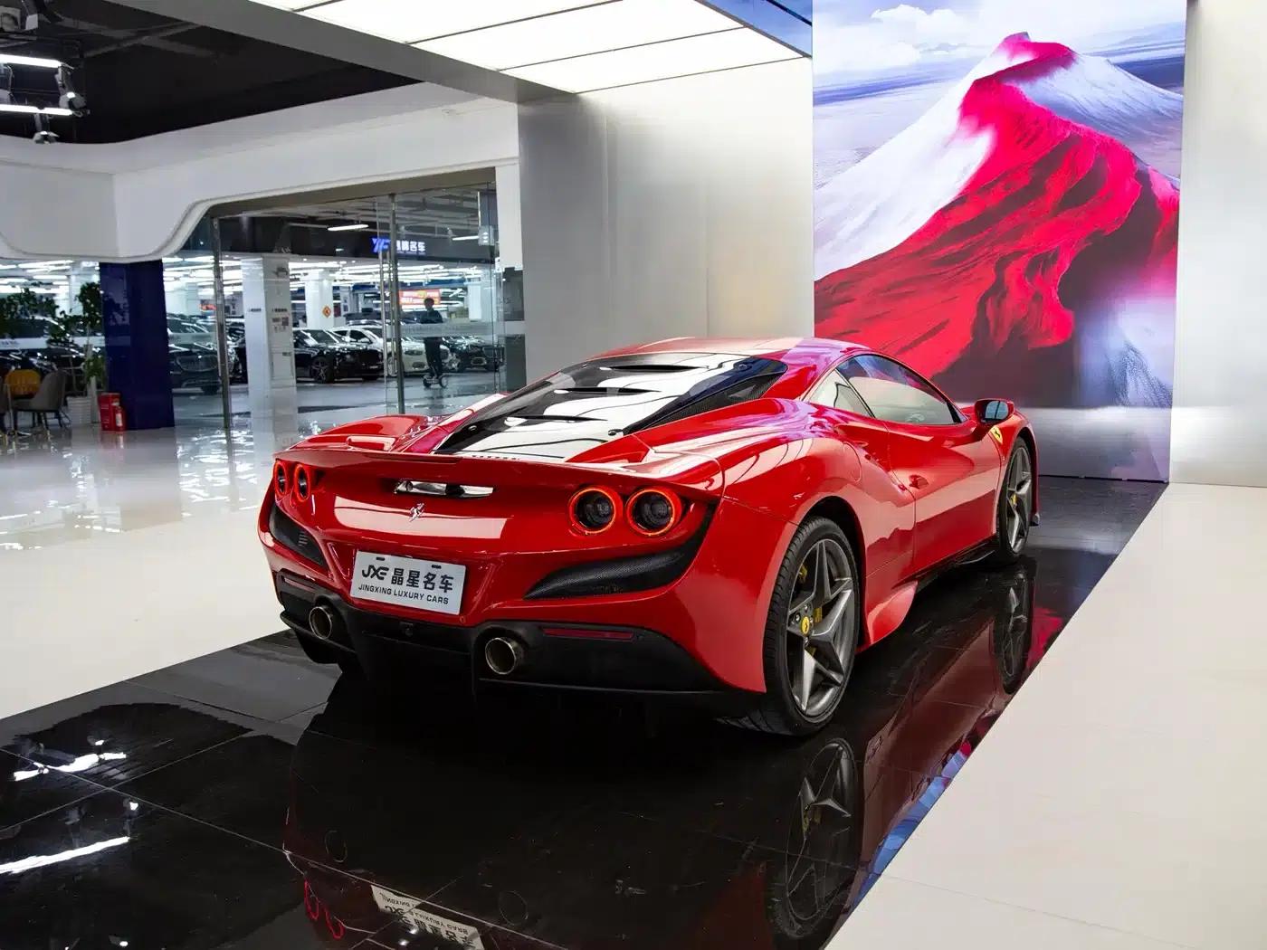 Ferrari F8 2019 Tributo 3.9T V8 — миниатюра 10