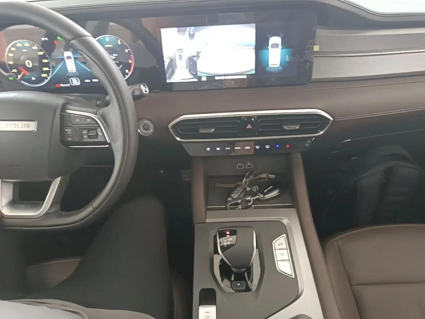 JETOUR X95 2023 1.6T DCT Era Edition 7-Seater — миниатюра 17