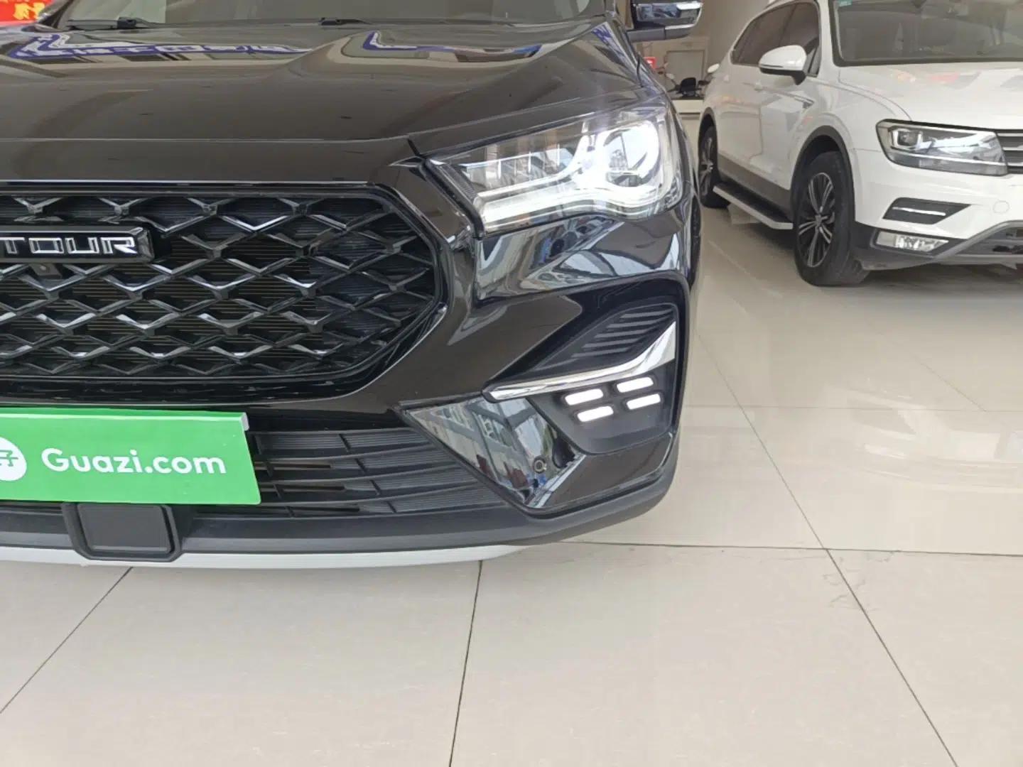 JETOUR X95 2023 1.6T DCT Era Edition 7-Seater — миниатюра 9