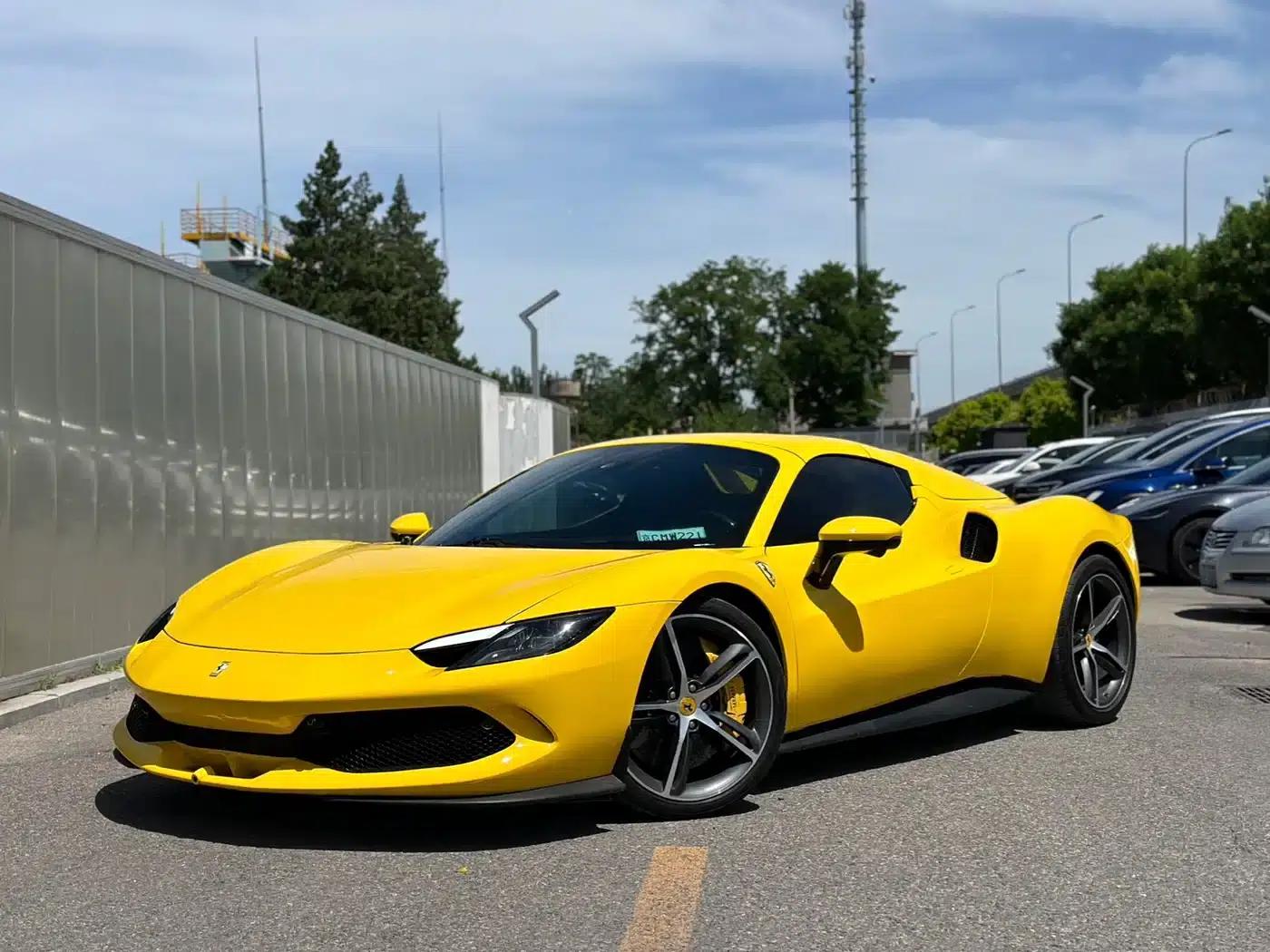 Ferrari 296 2022 3.0T V6 GTS — миниатюра 1