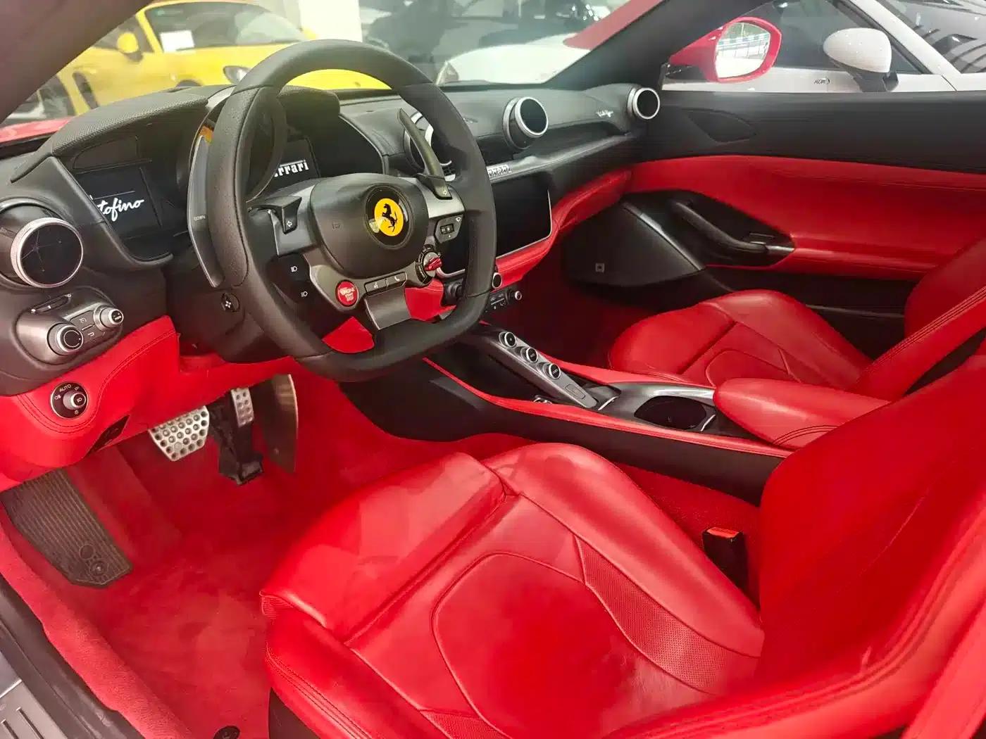 2018 Portofino 3.9T — миниатюра 15