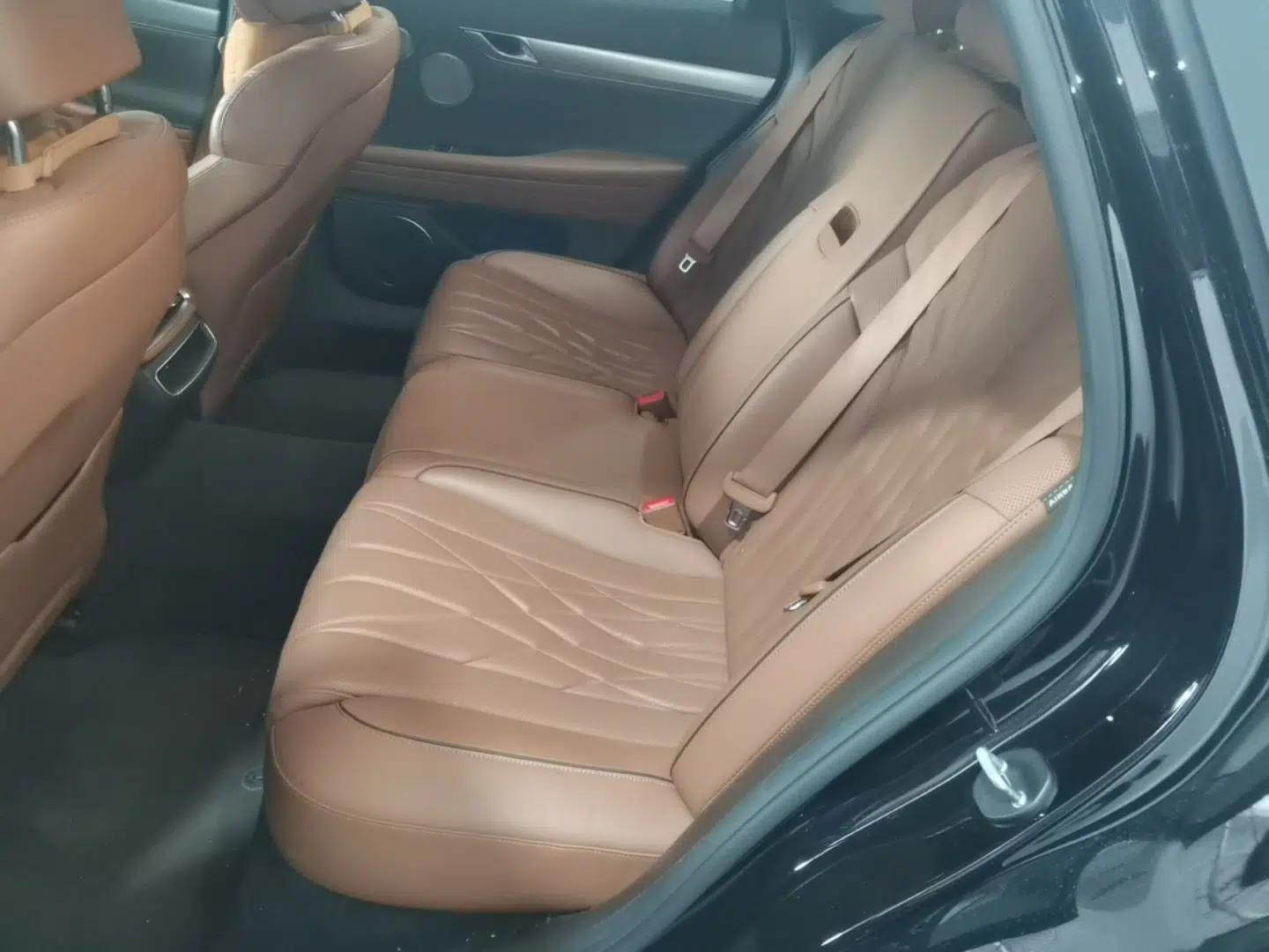 Genesis G80 2023 2.5T Four-Wheel Drive Luxury Edition — миниатюра 20
