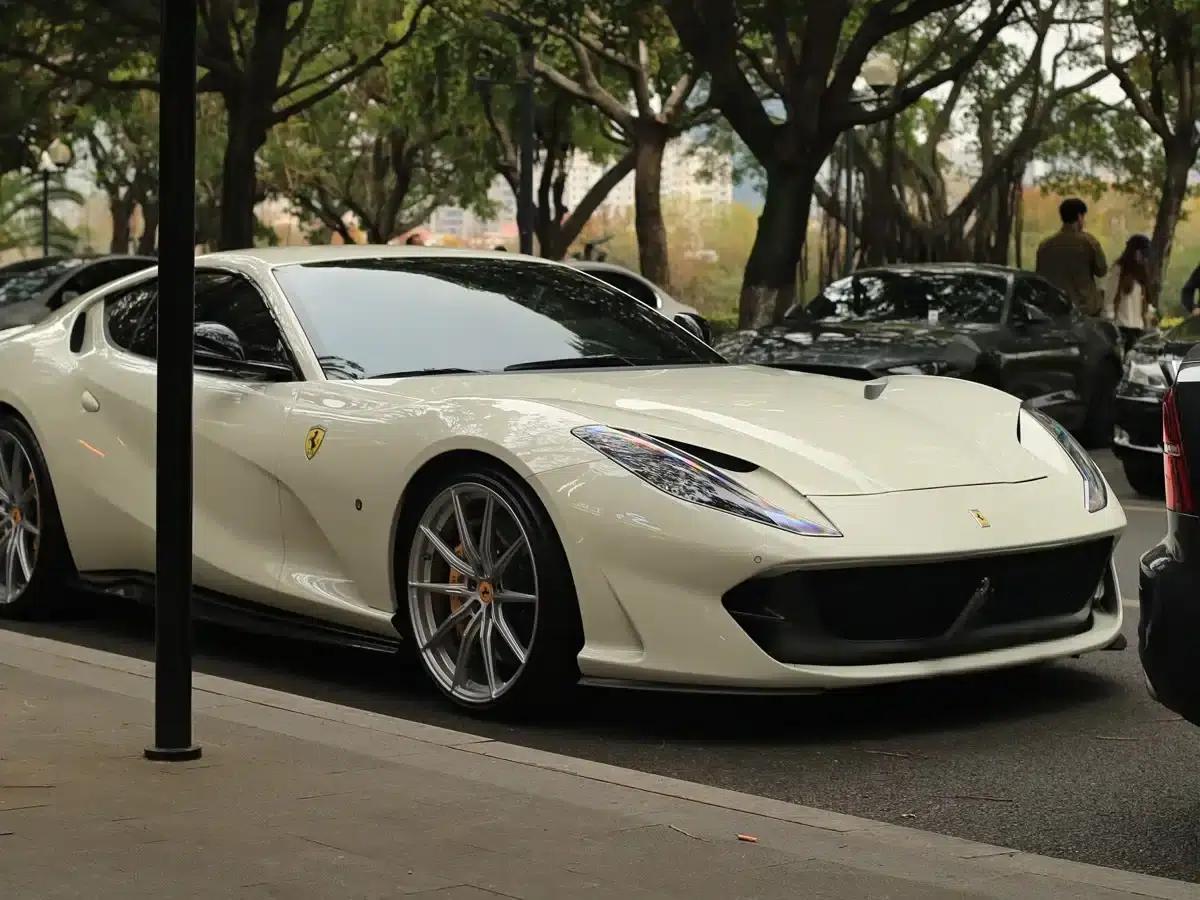 Ferrari 812 2017 6.5L Superfast — миниатюра 4