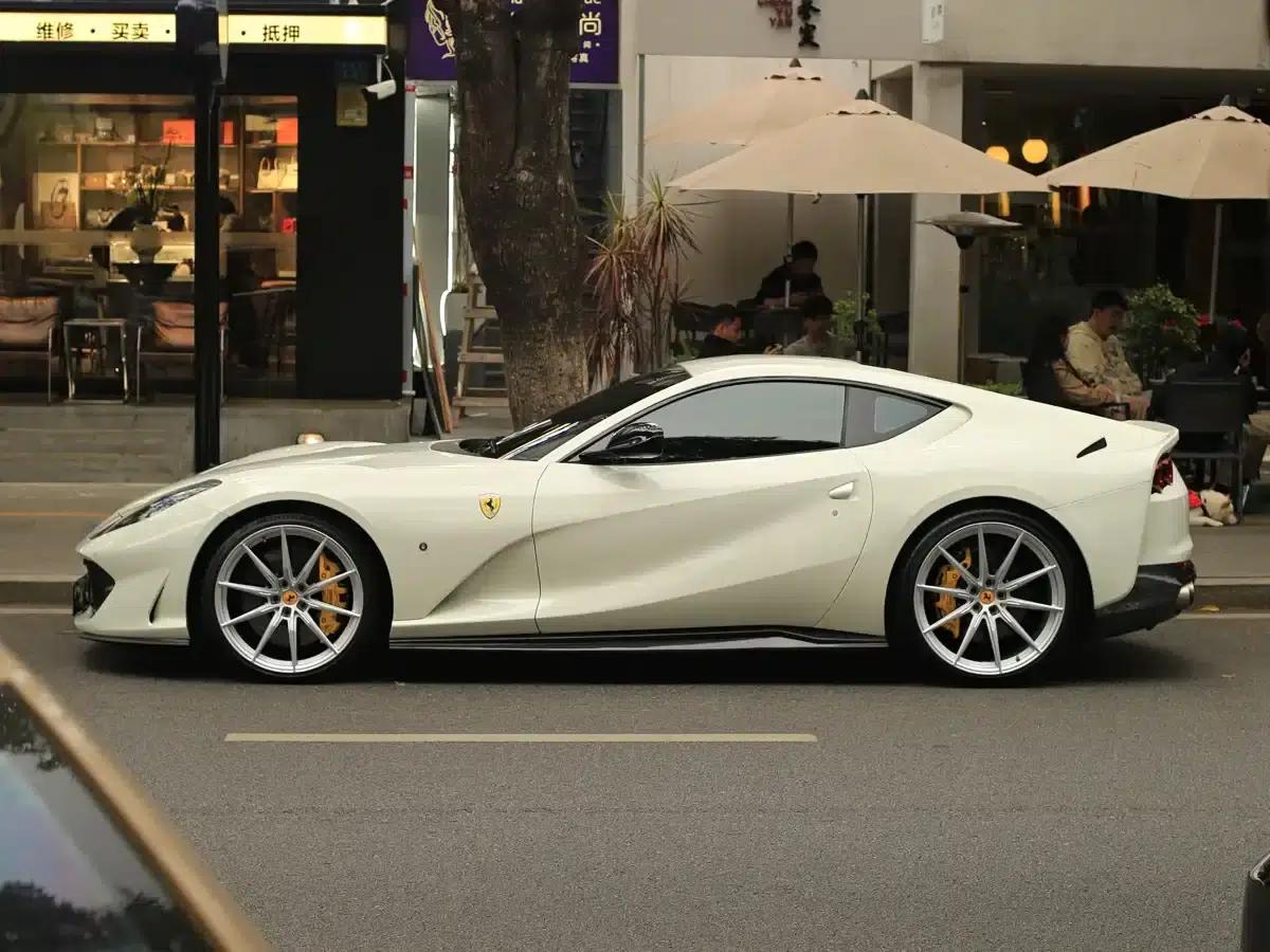 Ferrari 812 2017 6.5L Superfast — миниатюра 5