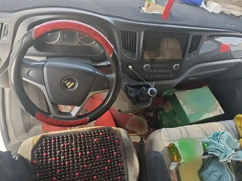 Tuano 2020 2.5T Manual Extended Wheelbase Mid-Roof 5/6/7 Seat 4J25TC3 — миниатюра 13
