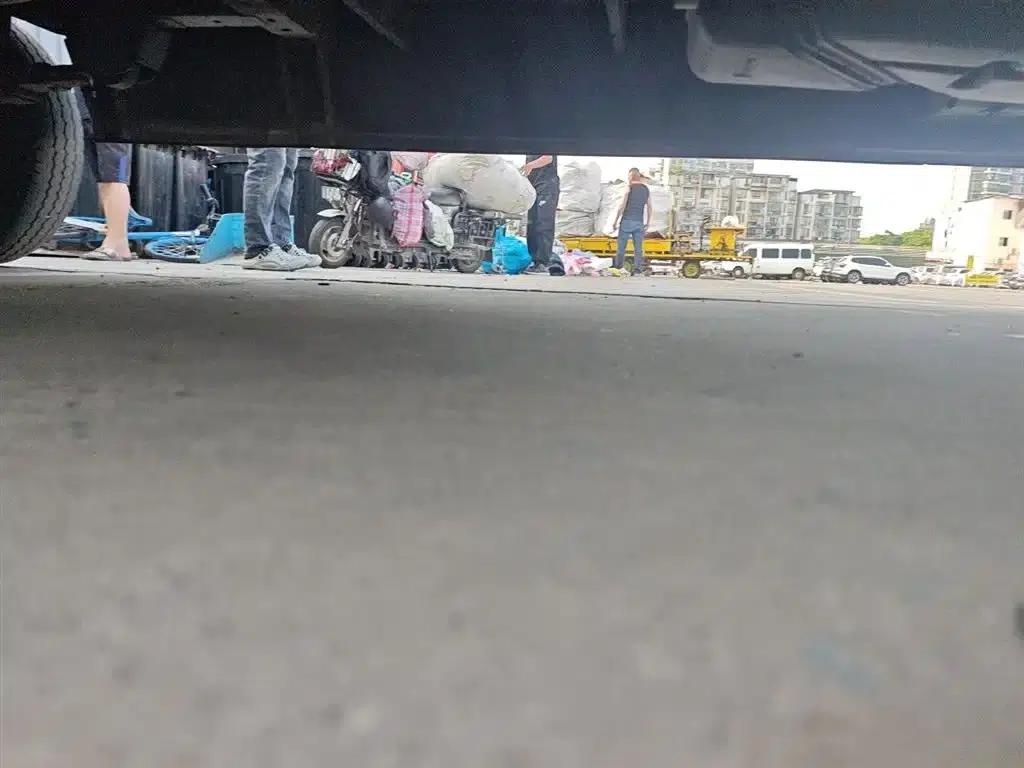Tuano 2020 2.5T Manual Extended Wheelbase Mid-Roof 5/6/7 Seat 4J25TC3 — миниатюра 17