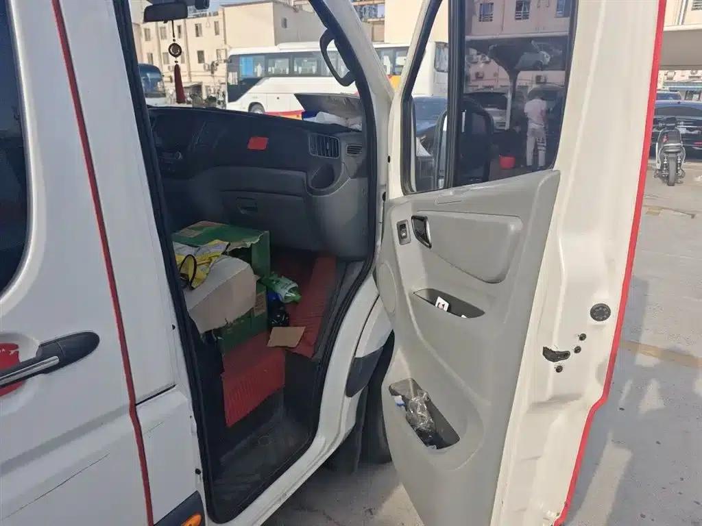 Tuano 2020 2.5T Manual Extended Wheelbase Mid-Roof 5/6/7 Seat 4J25TC3 — миниатюра 20