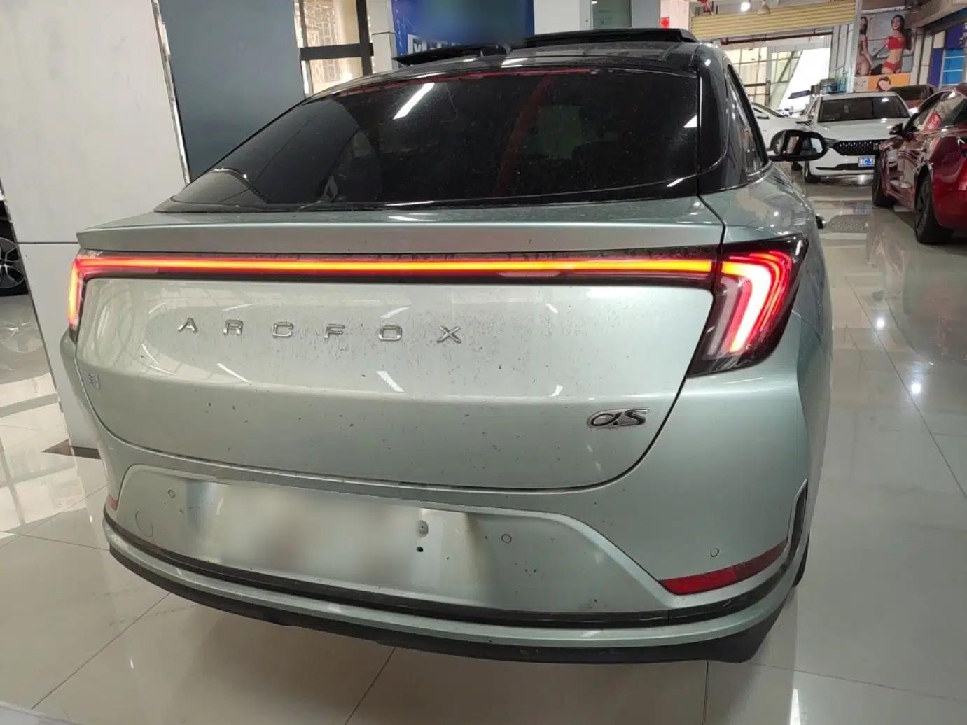 ARCFOX Alpha S 2023 735E+ Forest Edition 160kW — миниатюра 5
