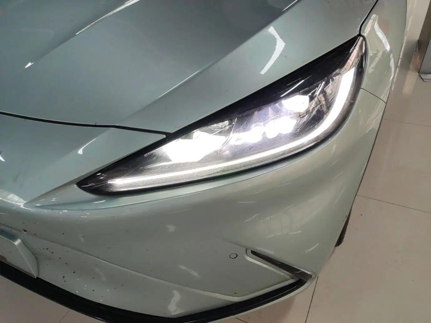 ARCFOX Alpha S 2023 735E+ Forest Edition 160kW — миниатюра 9