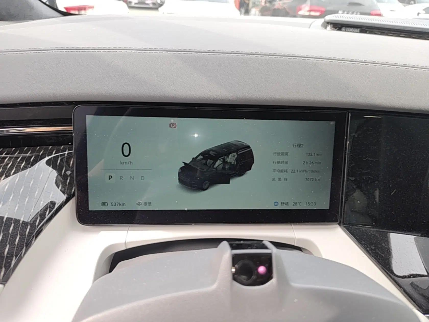 Zeekr 009 2024 7-Seater Aisle Version 108 kWh — миниатюра 14