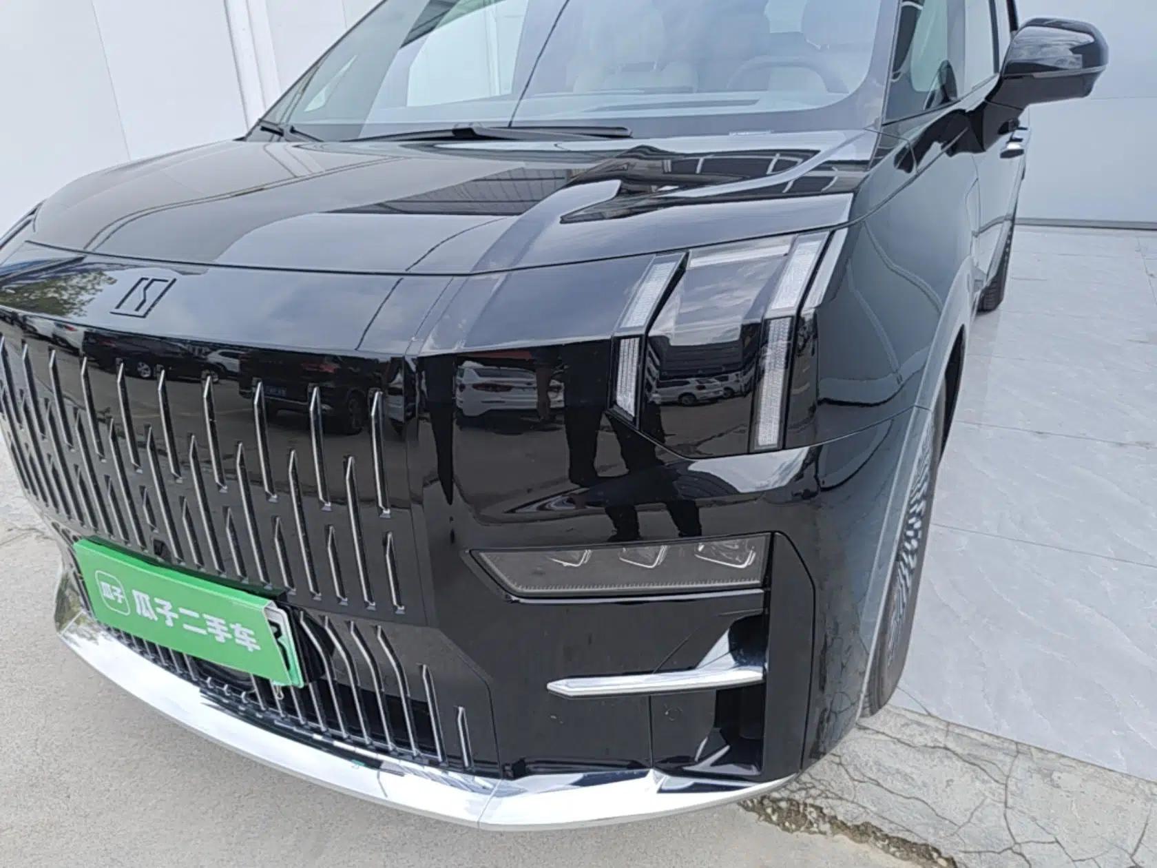 Zeekr 009 2024 7-Seater Aisle Version 108 kWh — миниатюра 5