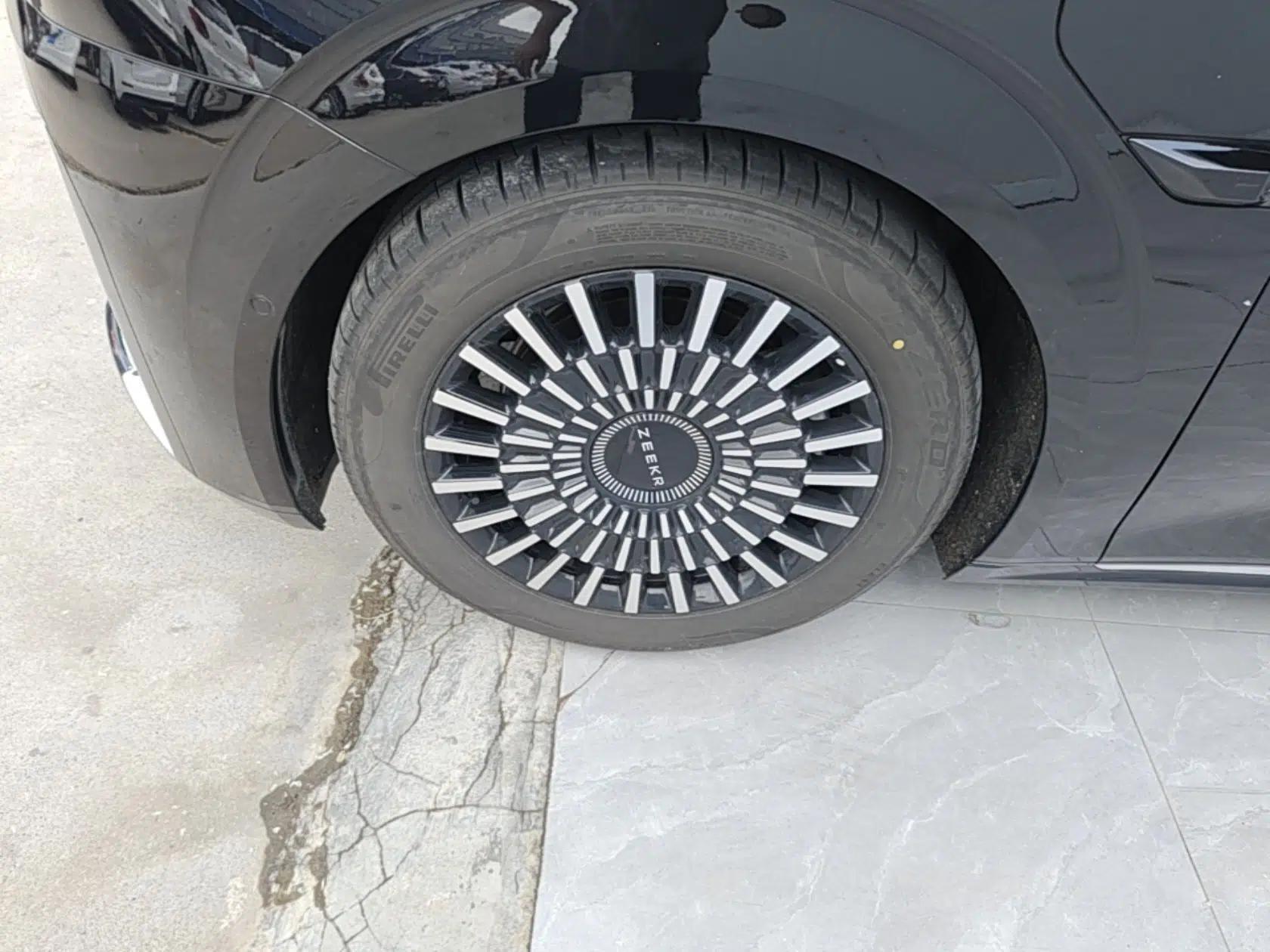 Zeekr 009 2024 7-Seater Aisle Version 108 kWh — миниатюра 9