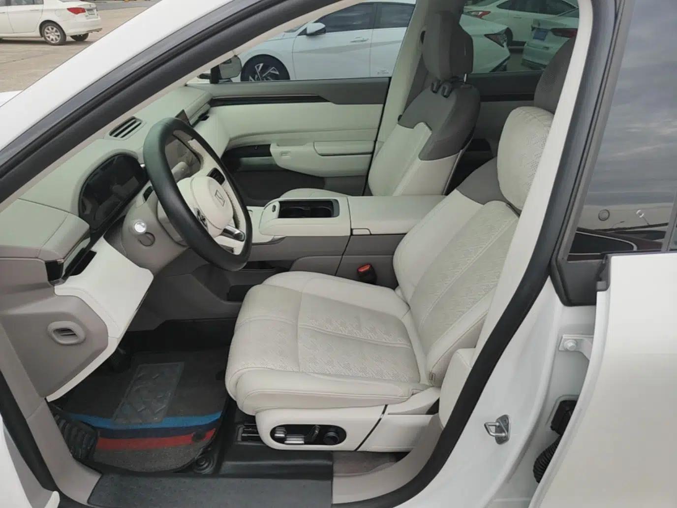 Zeekr 7X 2025 75 kWh Rear-Wheel Drive Intelligent Driving Version — миниатюра 17