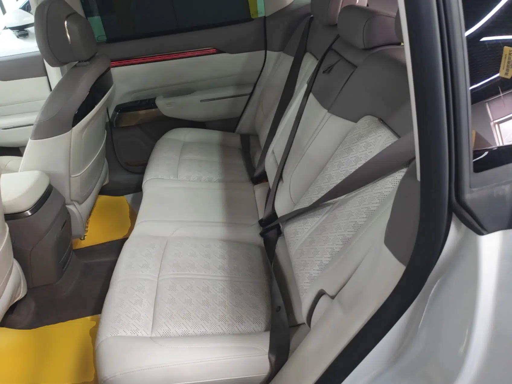 Zeekr 7X 2025 75 kWh Rear-Wheel Drive Intelligent Driving Version — миниатюра 19
