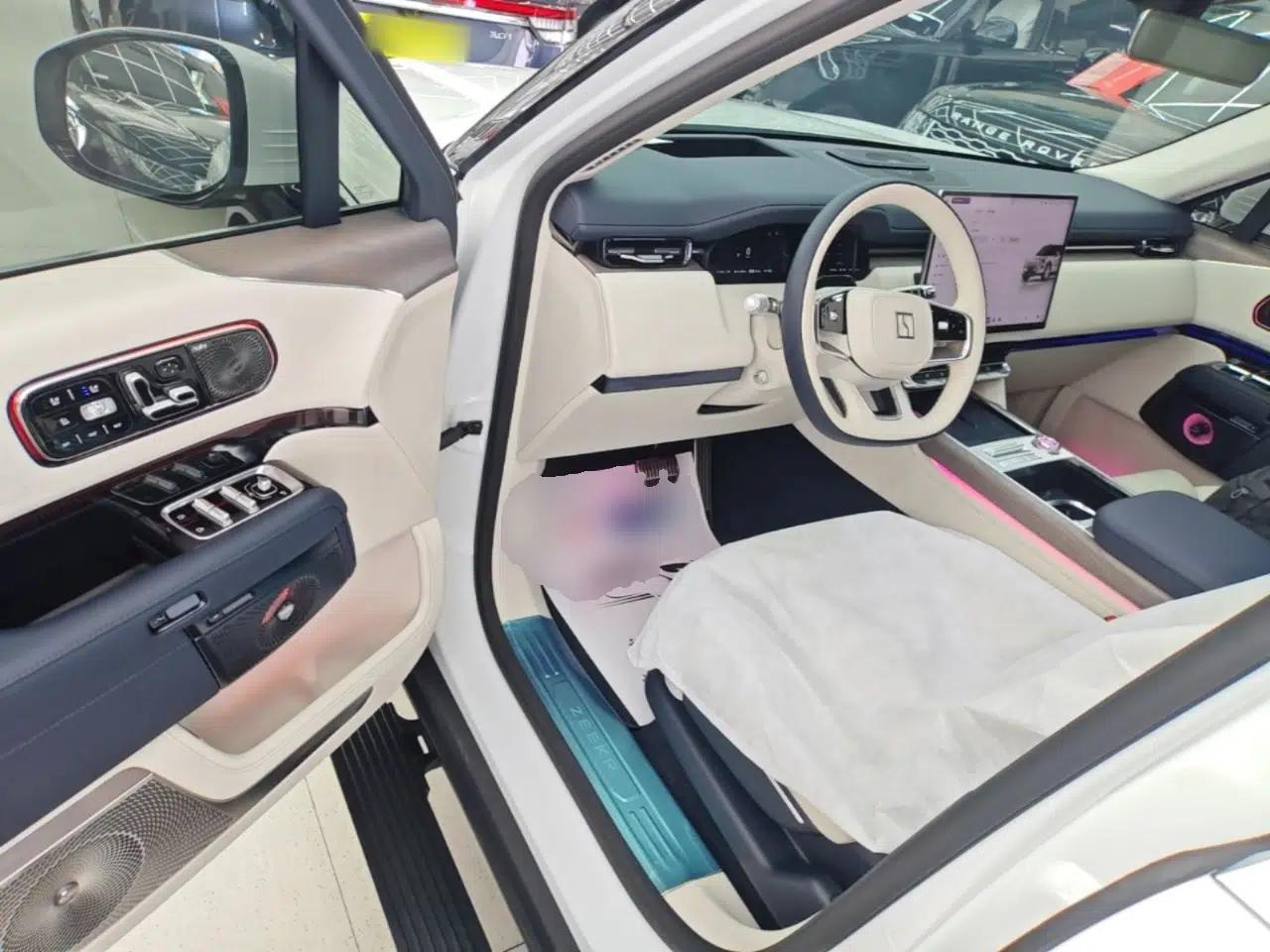 Zeekr 9X 2025 Ultra Edition 70kWh — миниатюра 18