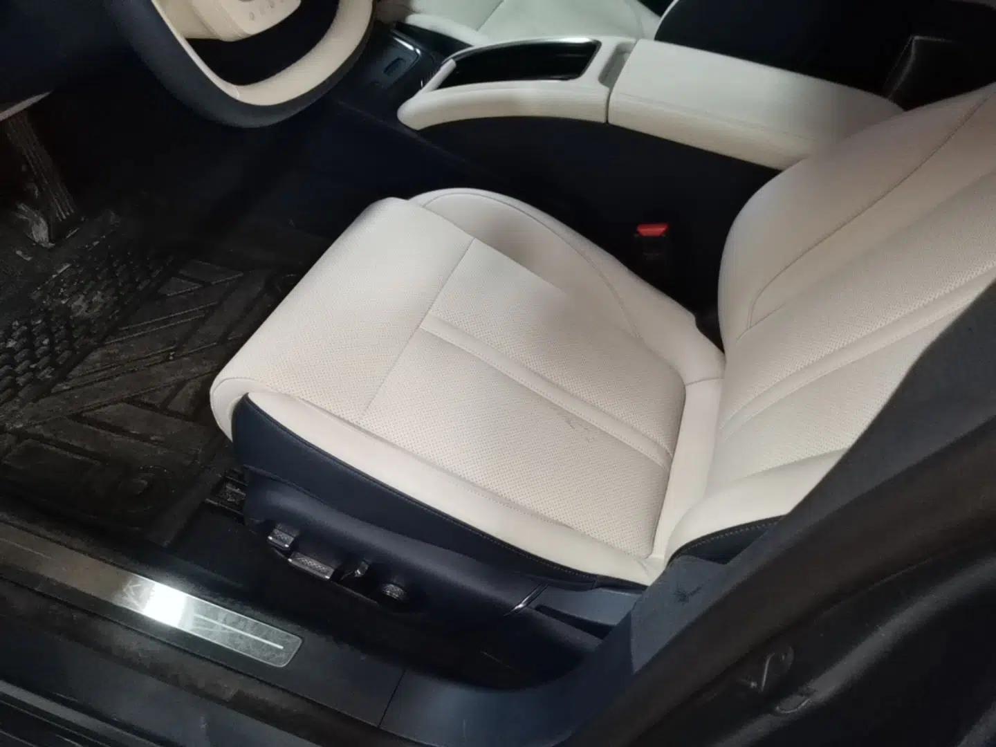 Zeekr 007 2024 Rear-Drive Intelligent Driving Version 100 kWh — миниатюра 18