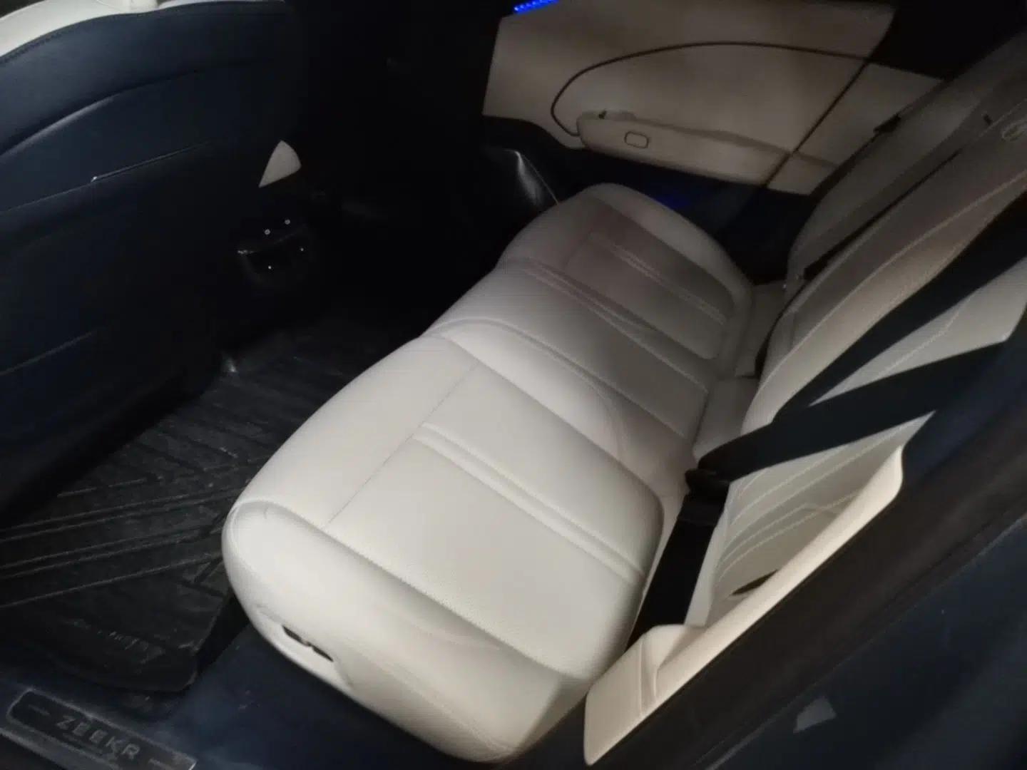 Zeekr 007 2024 Rear-Drive Intelligent Driving Version 100 kWh — миниатюра 20