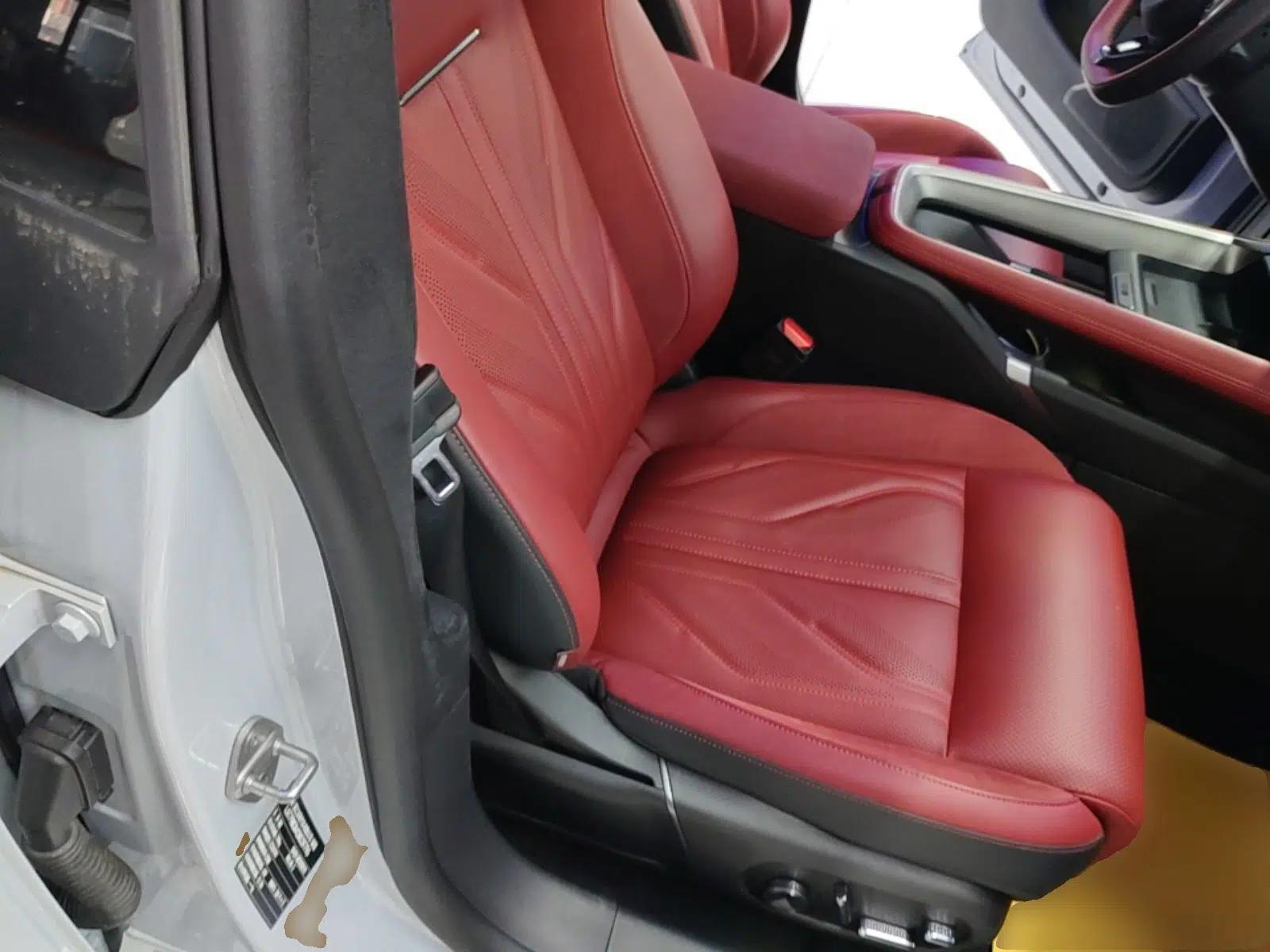 Zeekr 007GT 2025 Rear-Drive Intelligent Driving Version 75 kWh — миниатюра 23