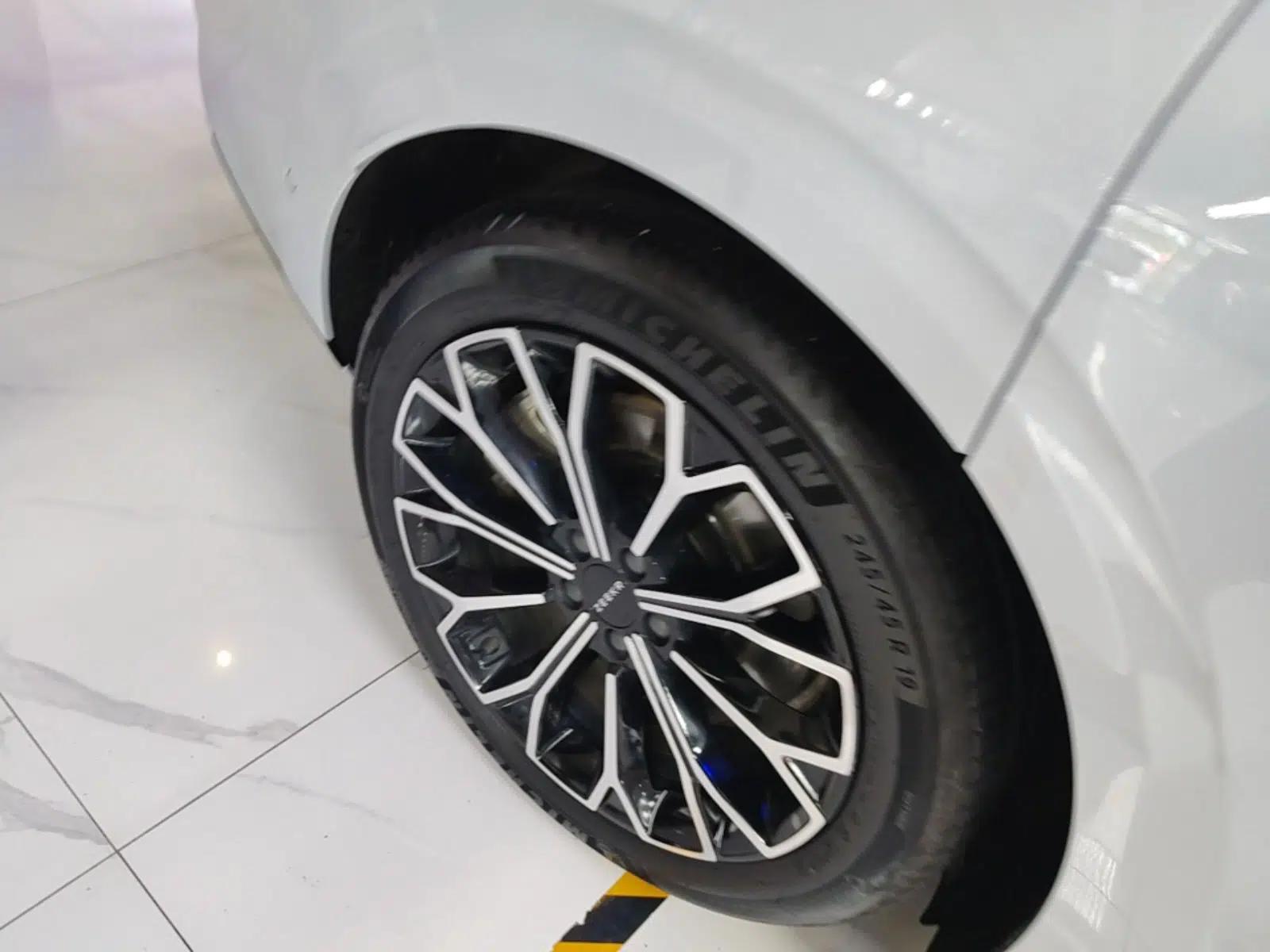 Zeekr 007GT 2025 Rear-Drive Intelligent Driving Version 75 kWh — миниатюра 10
