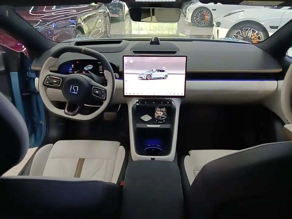 Zeekr 007GT 2025 Four-Wheel Drive Intelligent Driving Version 75 kWh — миниатюра 12