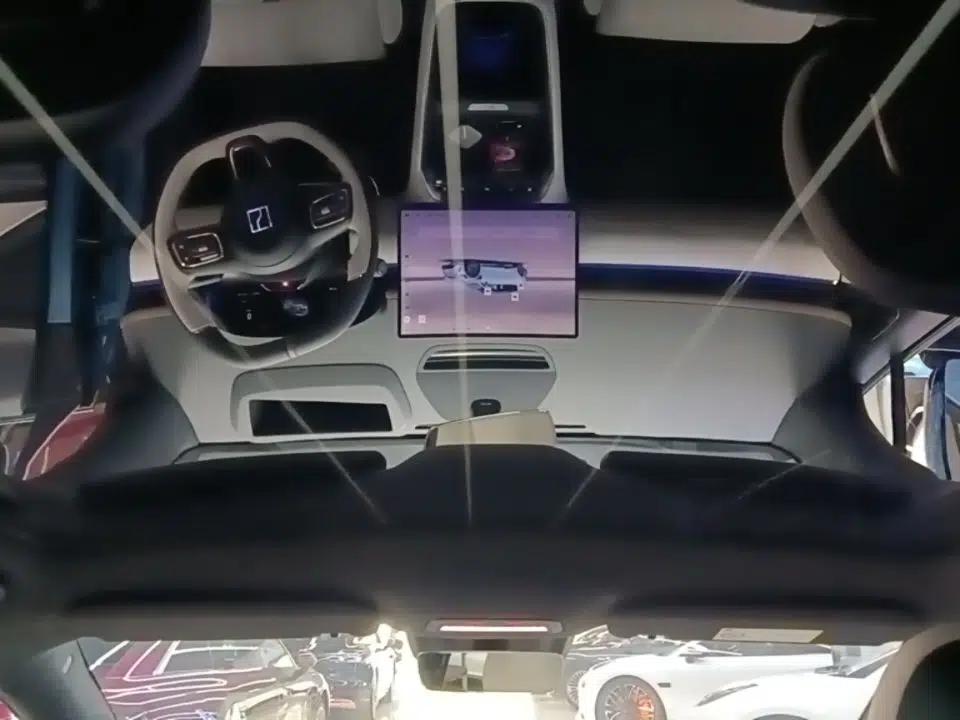Zeekr 007GT 2025 Four-Wheel Drive Intelligent Driving Version 75 kWh — миниатюра 20