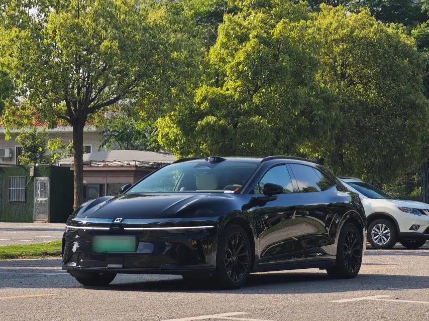 Zeekr 007GT 2025 Rear-Drive Intelligent Driving Version 75 kWh — миниатюра 1