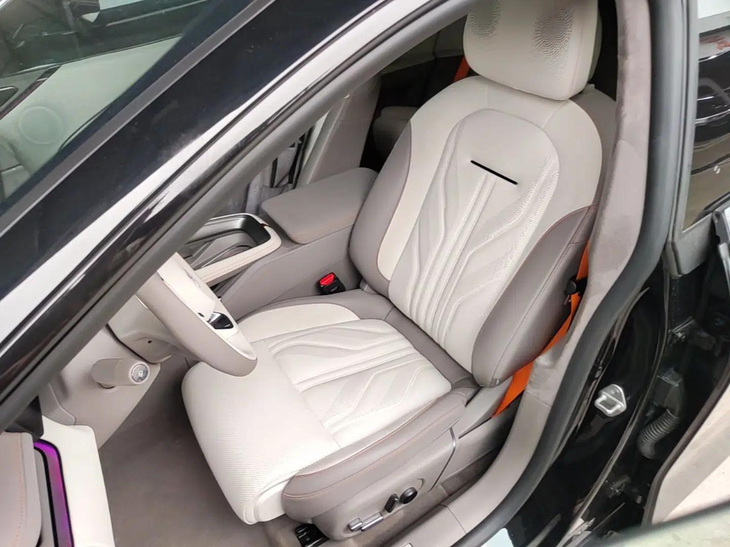 Zeekr 007GT 2025 Rear-Drive Intelligent Driving Version 75 kWh — миниатюра 17