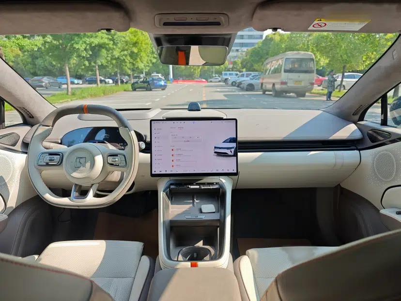 Zeekr 007GT 2025 Rear-Drive Intelligent Driving Version 75 kWh — миниатюра 21