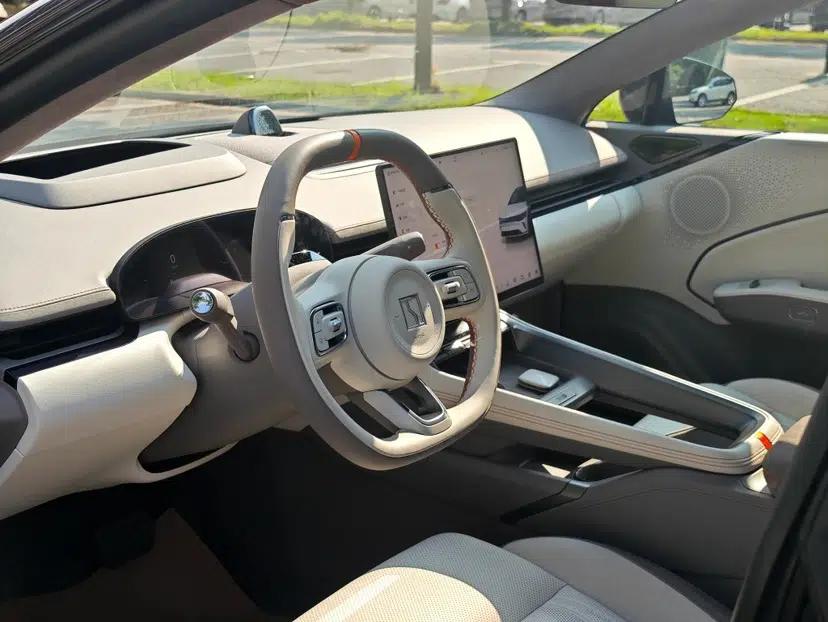 Zeekr 007GT 2025 Rear-Drive Intelligent Driving Version 75 kWh — миниатюра 25