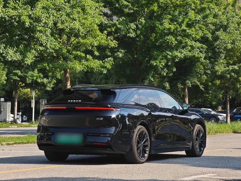 Zeekr 007GT 2025 Rear-Drive Intelligent Driving Version 75 kWh — миниатюра 10