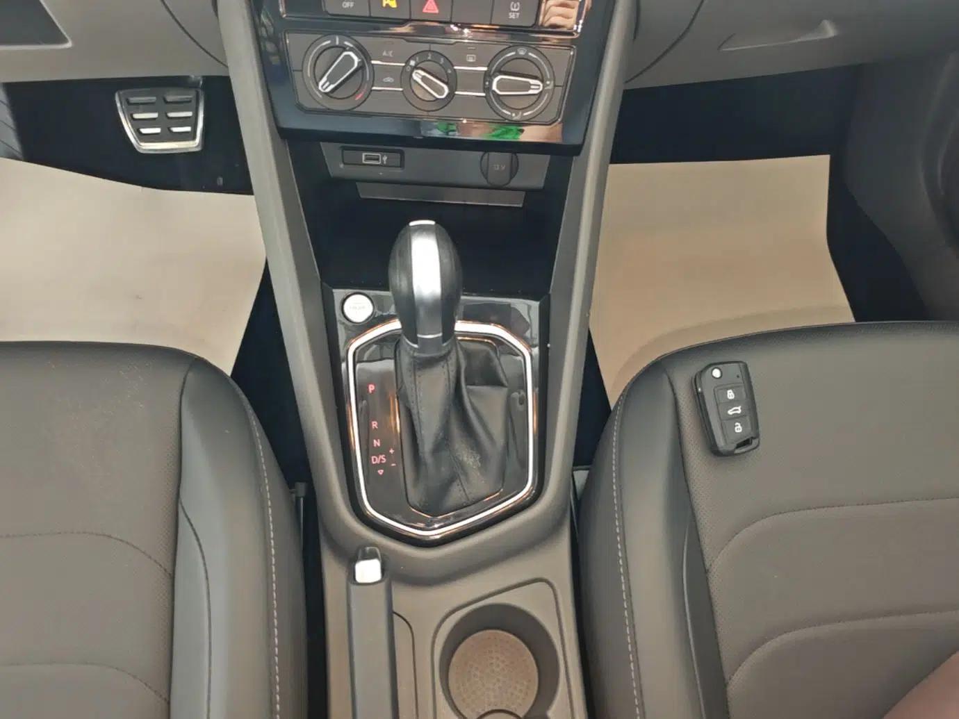 Jetta VS5 2020 280TSI Automatic "Thirty and Standing Tall" Edition — миниатюра 17