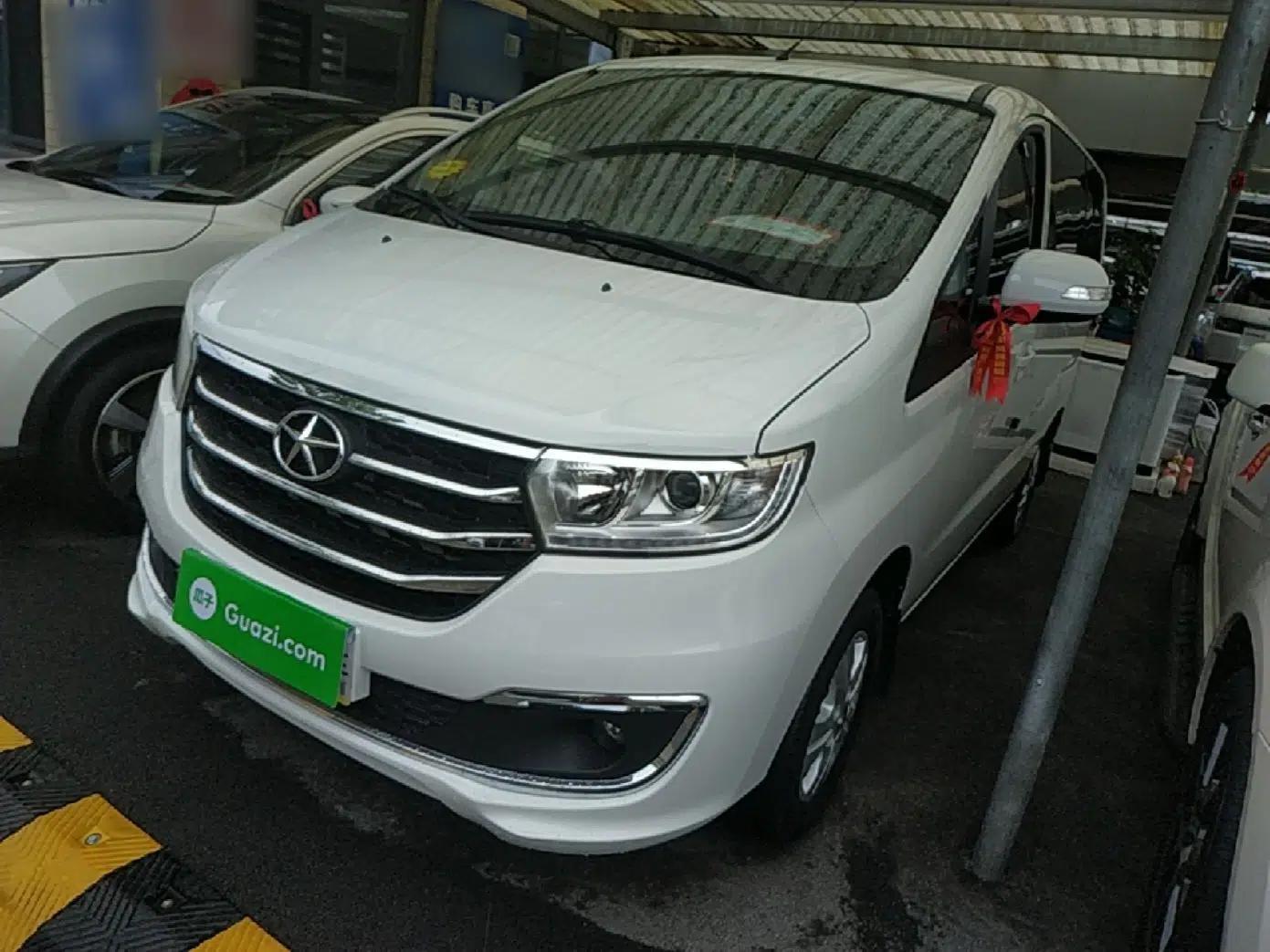 JAC Refine M3 2016 IKEA Edition 1.6L Luxury Smart Model — миниатюра 1