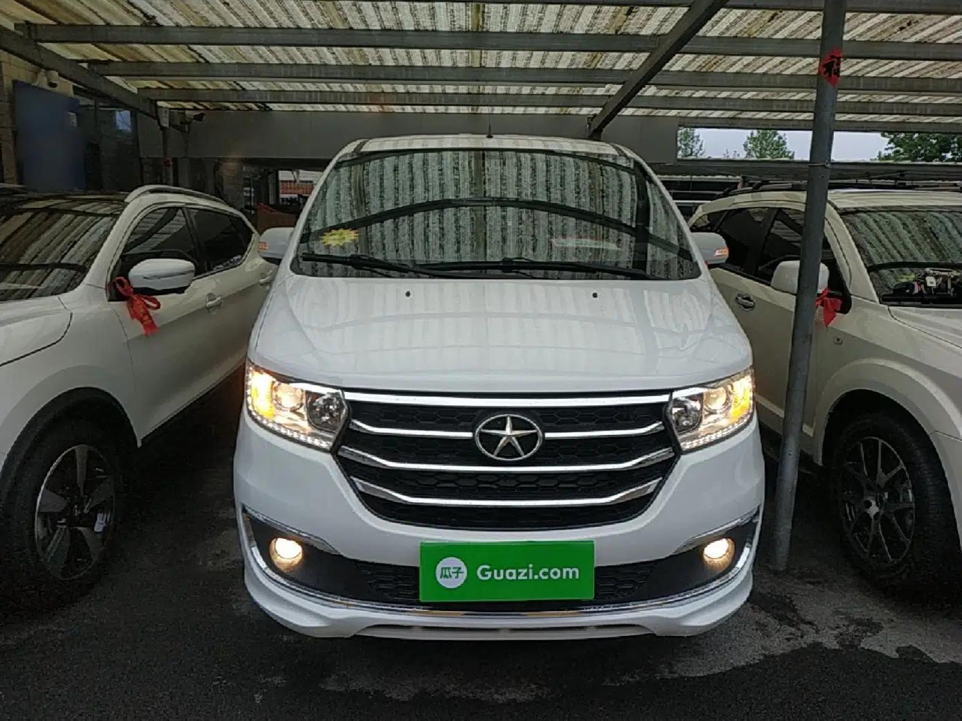 JAC Refine M3 2016 IKEA Edition 1.6L Luxury Smart Model — миниатюра 2
