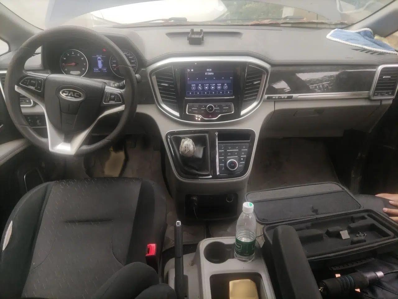 JAC Refine M4 2016 2.0L Manual Luxury Version — миниатюра 18