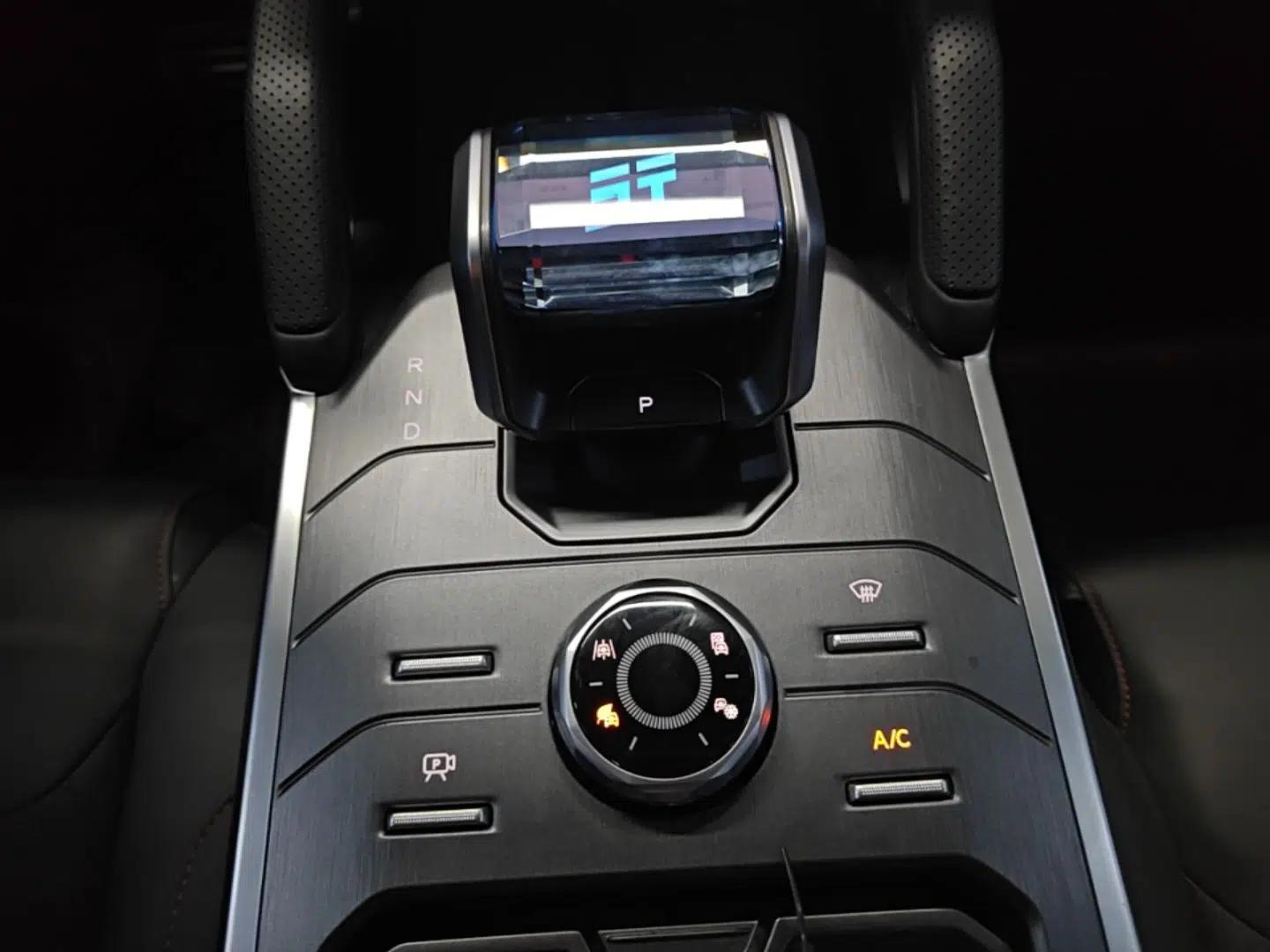 JETOUR Shanhai Traveler C-DM 2024 C-DM 129KM Linye Edition — миниатюра 17