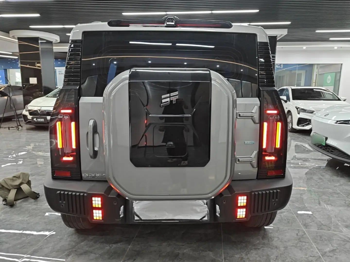 JETOUR Shanhai Traveler C-DM 2024 C-DM 129KM Linye Edition — миниатюра 5