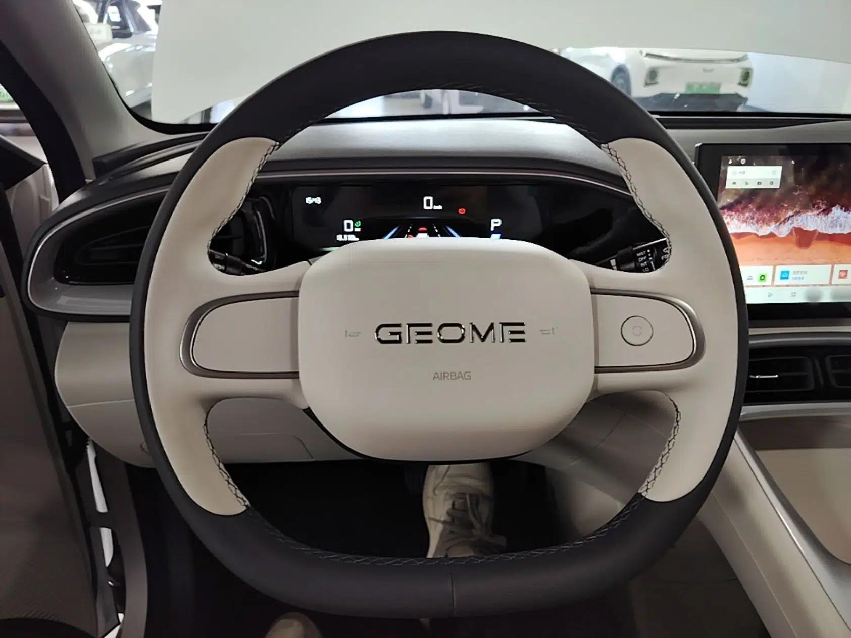 Geely Galaxy Geome 2026 Model 310km Youth Edition — миниатюра 14