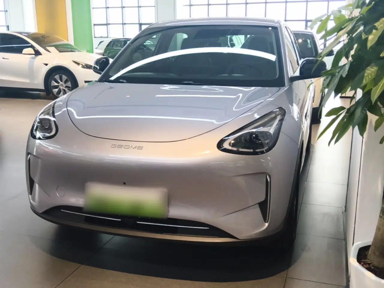 Geely Galaxy Geome 2025 310km Dream Edition — миниатюра 1