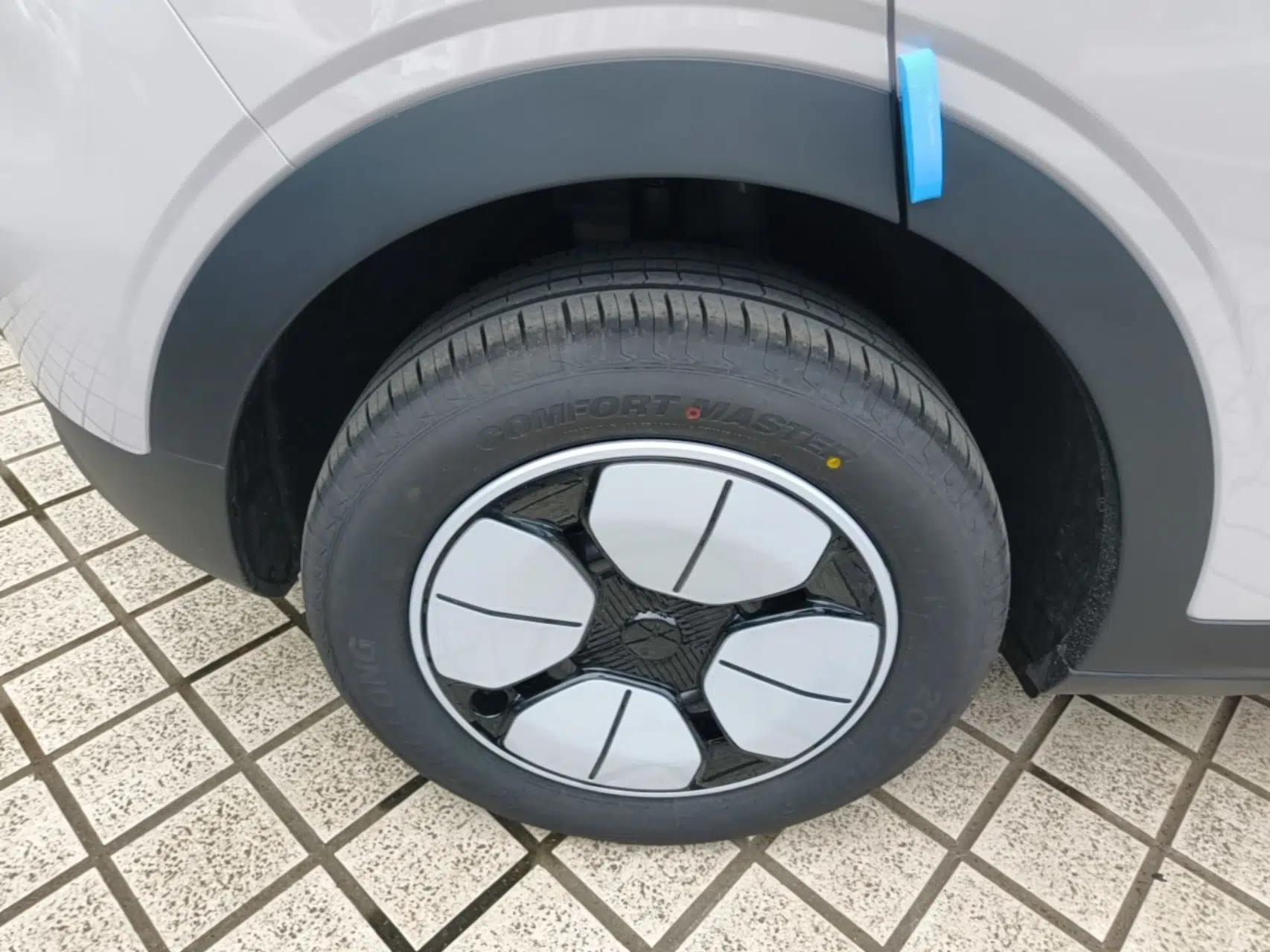 Geely Galaxy Geome 2026 Model 310km Dream Edition — миниатюра 10