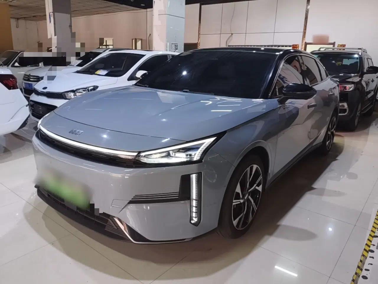 Geely Galaxy L6 2023 125km Starship — миниатюра 1