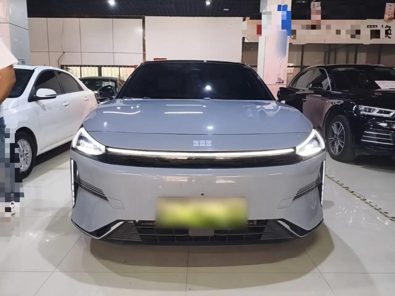 Geely Galaxy L6 2023 125km Starship — миниатюра 2