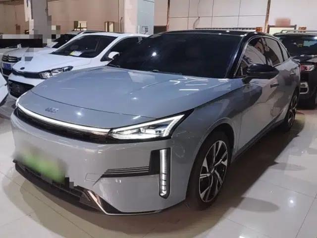 Geely Galaxy L6 2023 125km Starship
