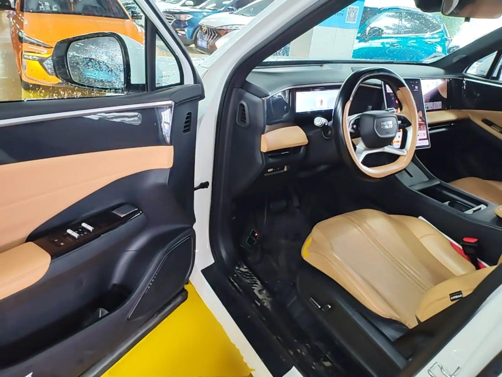 Geely Galaxy L7 2024 1.5T 115 km PLUS Dragon Edition — миниатюра 19