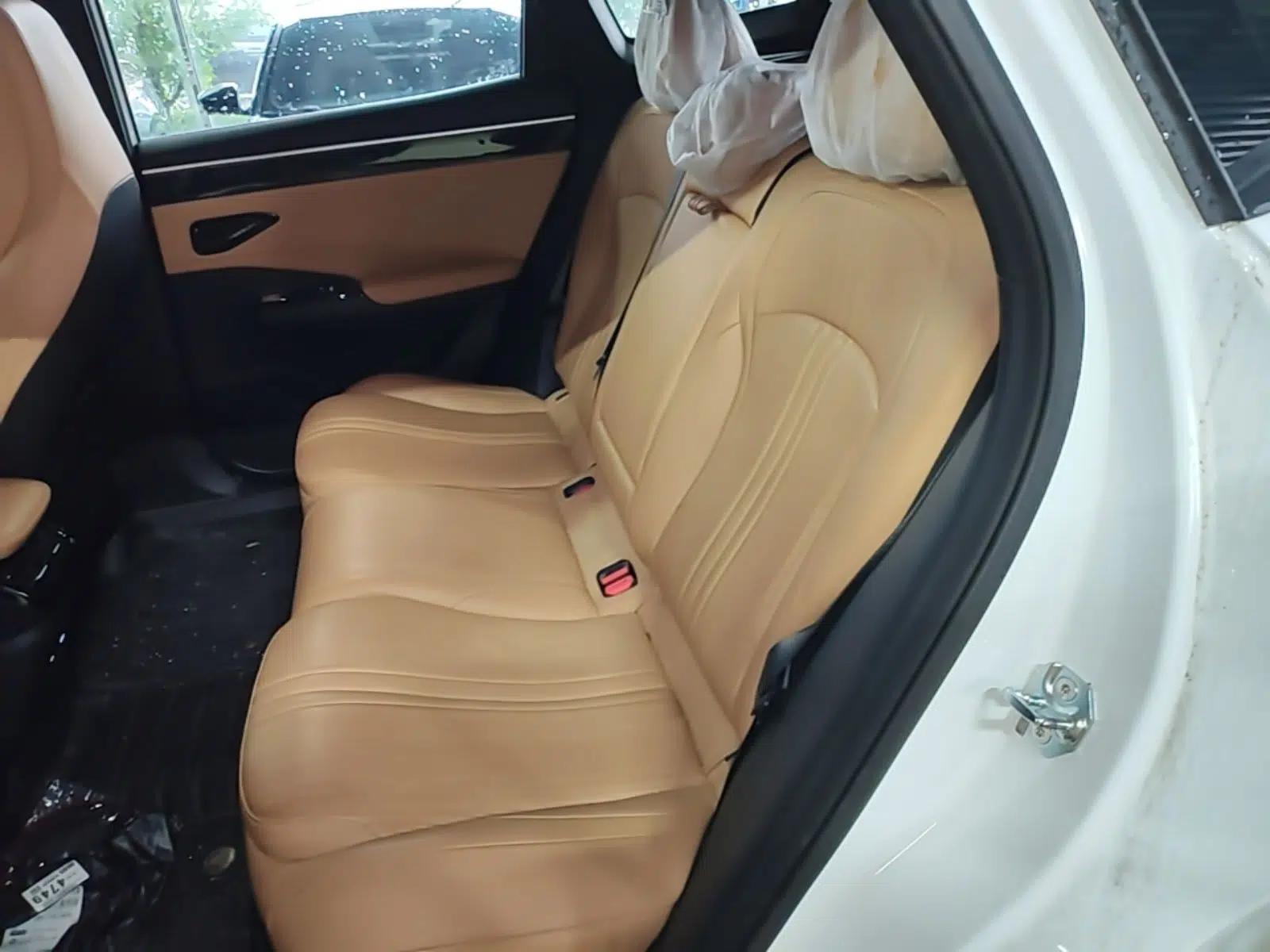 Geely Galaxy L7 2024 1.5T 115 km PLUS Dragon Edition — миниатюра 20