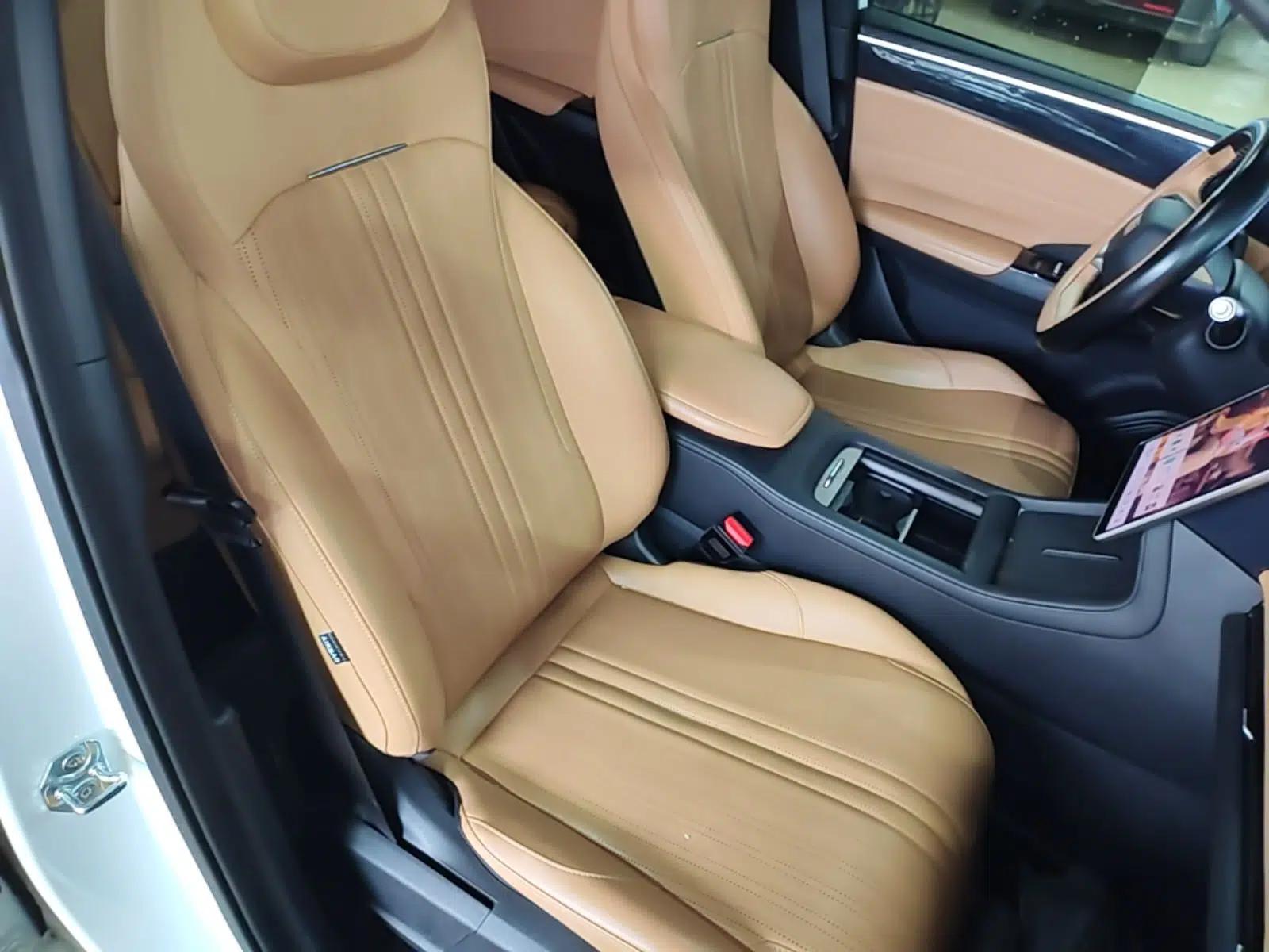 Geely Galaxy L7 2024 1.5T 115 km PLUS Dragon Edition — миниатюра 23
