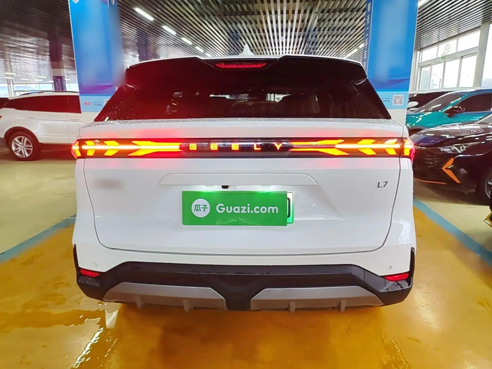 Geely Galaxy L7 2024 1.5T 115 km PLUS Dragon Edition — миниатюра 5